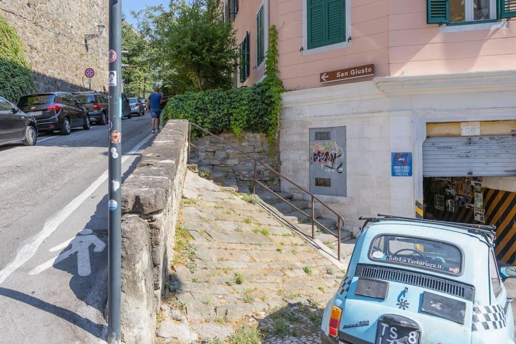 Nuovo Appartamento A San Giusto Trieste Exterior foto